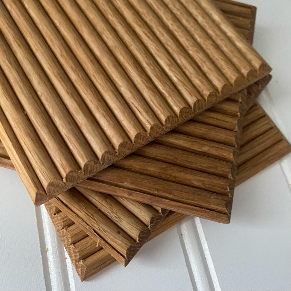 Ribbed Wooden Coasters Set